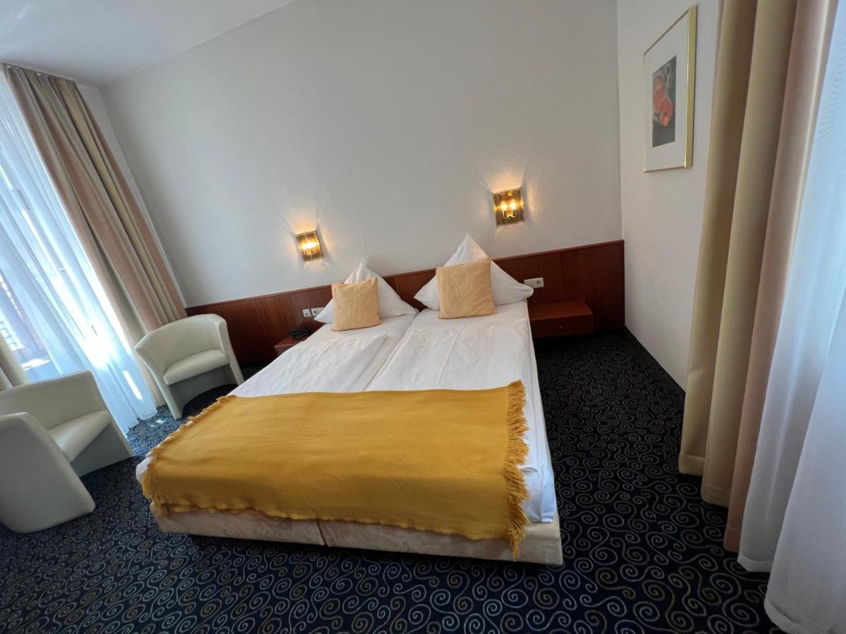 Stadthotel Constance Extérieur photo